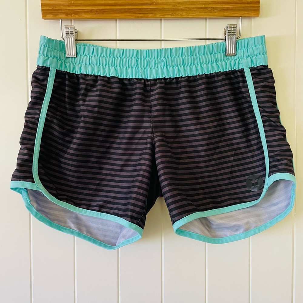 Hurley size Small board shorts